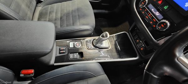 2018 Mitsubishi Outlander Plug in Hybrid 387156954