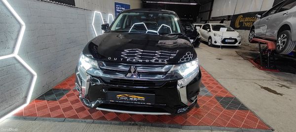 2018 Mitsubishi Outlander Plug in Hybrid 387156928