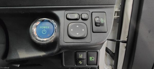 2016 Toyota Aqua -1.5 Petrol Hybrid 2 yrs NCT 387169148