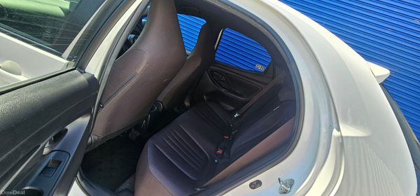 Toyota Yaris Automatic 387176898