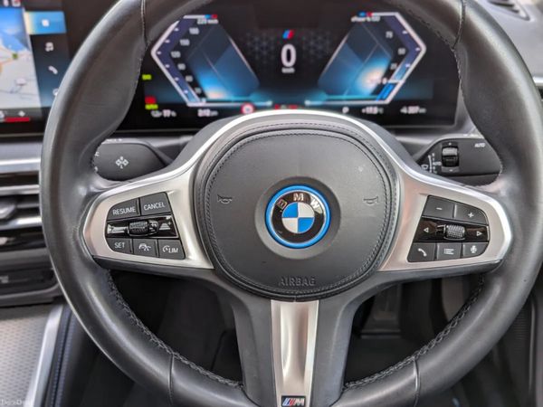 2022 BMW i4 M-Sport Fully Electric 387179570