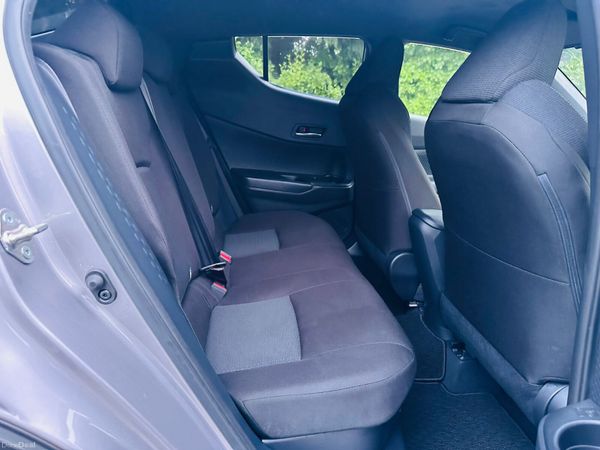 TOYOTA C-HR 2019  PETROL HYBRID  AUTOMATIC 🔥 387181448
