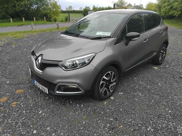Renault Captur 2016 387101576