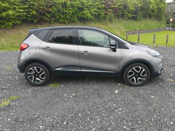 Renault Captur 2016 387101584