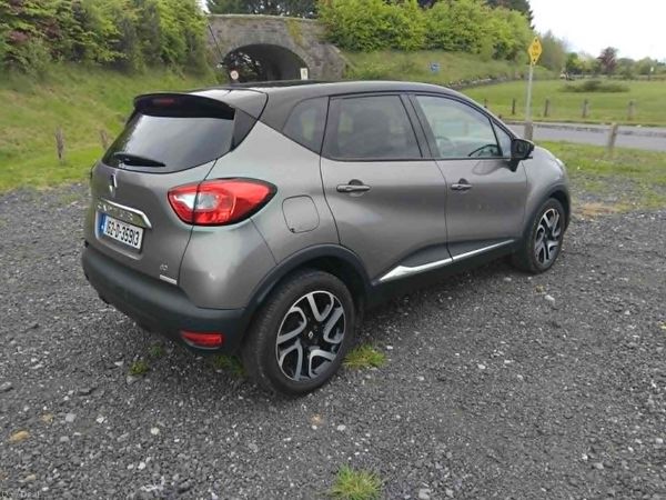 Renault Captur 2016 387101590