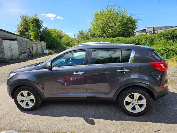 Kia Sportage 2013 1.7 EX model only 118klm 387123662