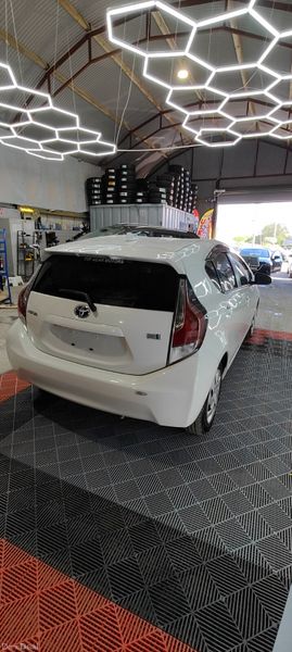 2016 Toyota Aqua Fresh NCT 387130270