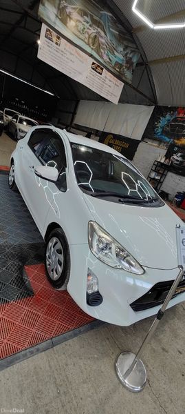 2016 Toyota Aqua Fresh NCT 387130272