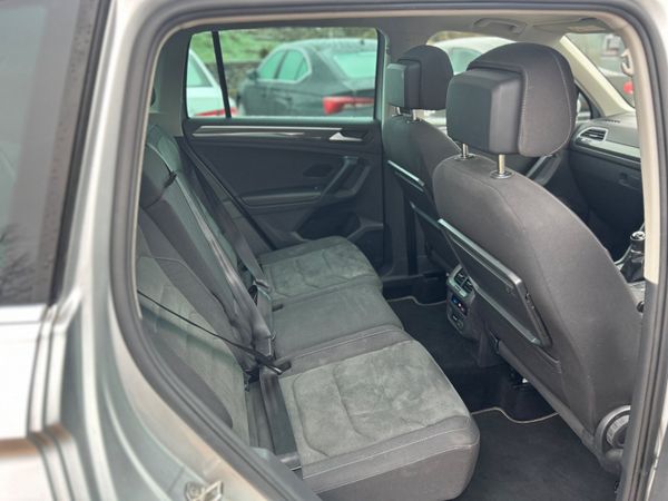 Volkswagen Tiguan SEL 387240940