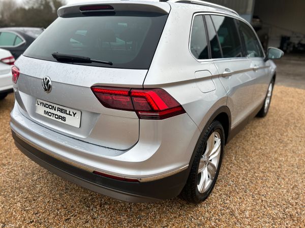 Volkswagen Tiguan SEL 387240932