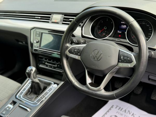 2022  Volkswagen Passat 2.0 TDI 150HP Business 387245540