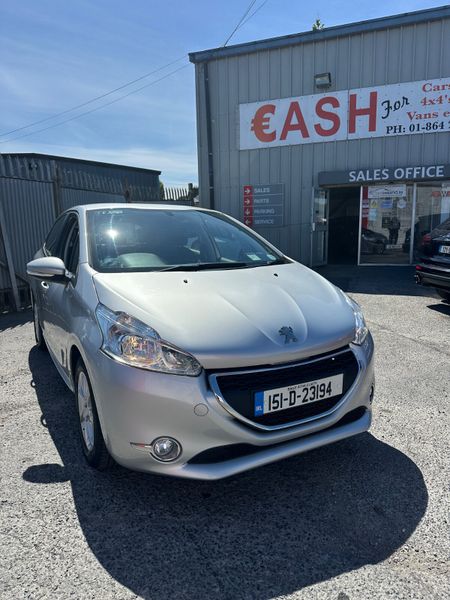 Peugeot 208 1.2 Petrol NCT TAX LOW KMS 387254926