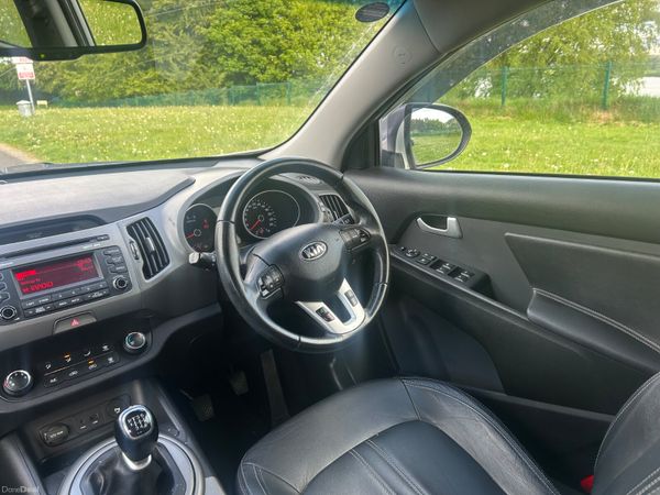 Kia Sportage 2015, low milage , black leather 387261960