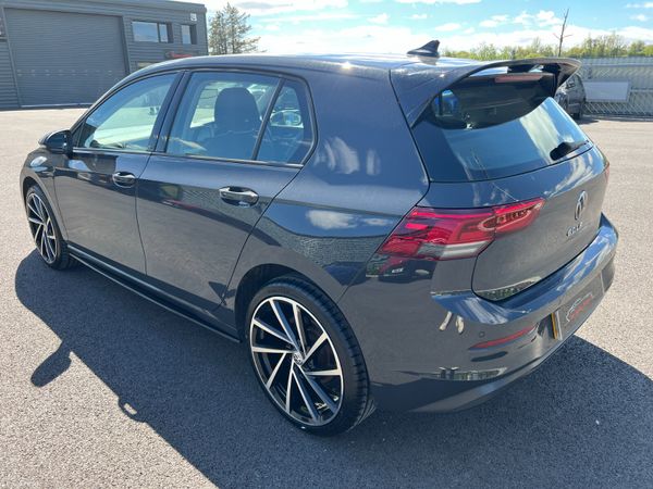 2022 (222) Volkswagen Golf Life 2.0 TDI -New Alloy 387270132
