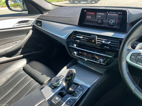 2018 (182) BMW 530E M Sport 2.0 Auto 387270576