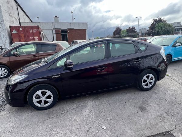 2013 Toyota Prius, 4 of 16