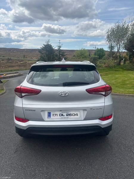 Hyundai Tucson SE Nav 1.7crdi 387340540