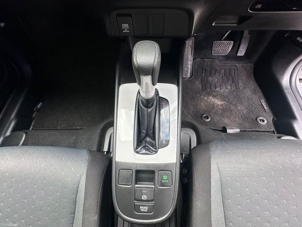 Honda Fit 2020 67K KM ONLY 387343504