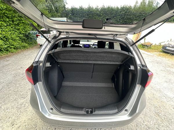 Honda Fit 2020 67K KM ONLY 387343512