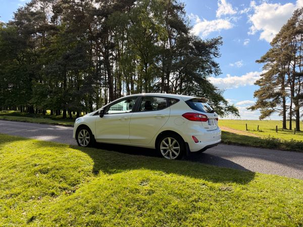 Ford Fiesta 2018 1.1 ZETEC Stunning Car 387344206