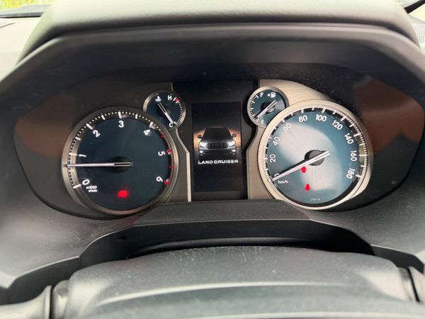 Toyota LandCruiser Prado 70Th Anniversary 7 SeatTX 387351130
