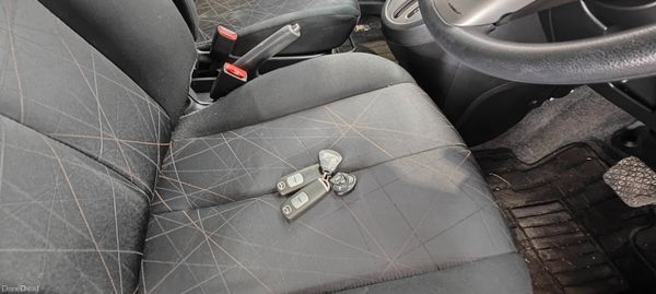 132 Mazda Demio 1.3 Petrol Automatic 387351444