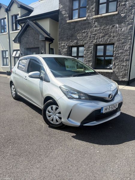 Toyota Vitz 2014 387353328