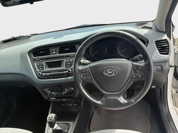 HYUNDAI I20 DELUXE 5DR 387357458