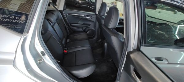 2015 Honda Fit 1.5 Petrol Hybrid- Lowest Milage 387366968