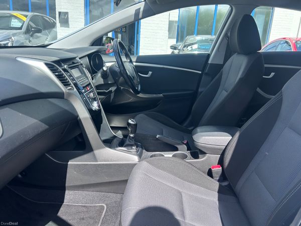 2015 HYUNDAI I30 1.6d DELUXE LOW KMS 387367662
