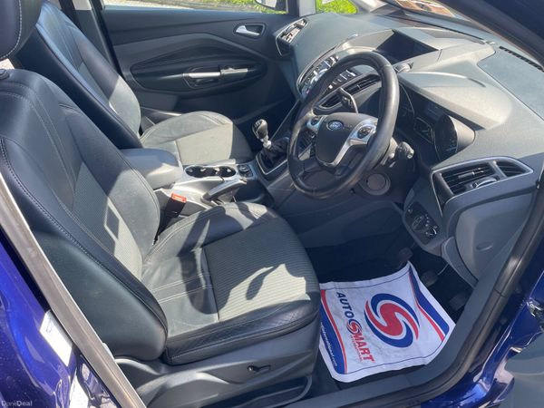 Ford Grand C-Max 2015 7 seater 387375434
