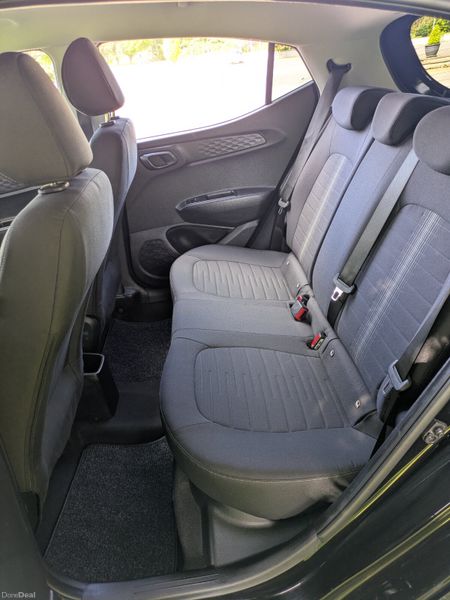 Hyundai i10 Deluxe Plus 2023 387377446