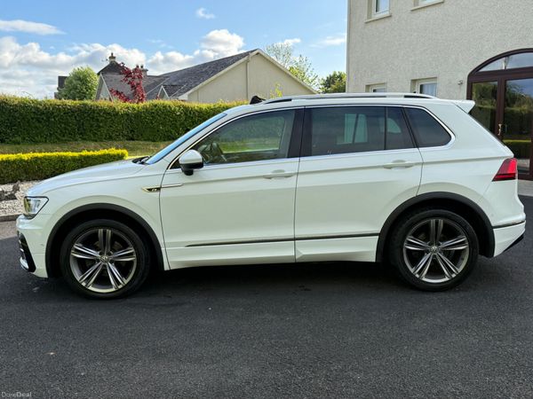 2019 Volkswagen Tiguan R-Line Panoramic Sunroof 387301996