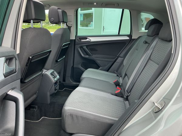2017 VW TIGUAN 2.0 TDI PANORAMIC ROOF SPOTLESS 387303010