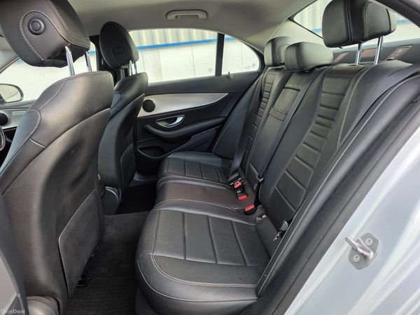 Mercedes-Benz E-Class 2018 387318024