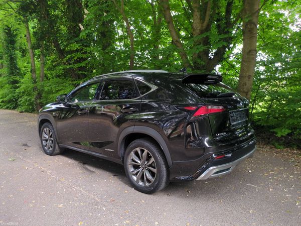 2015 Lexus NX300H Fsport * LOW KMS* 387332652