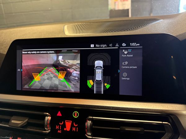 221 BMW 330E M-Sport Touring 387446528