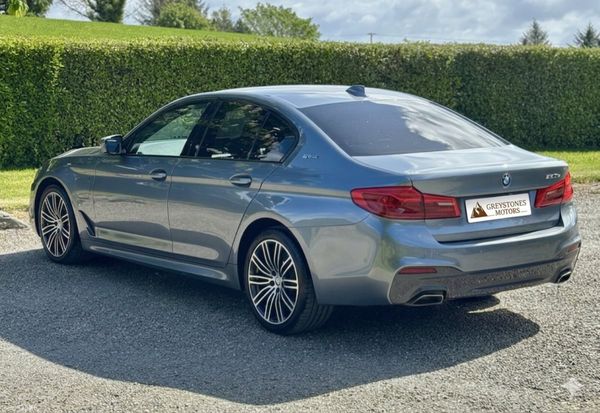 182 BMW 530e M-Sport-Technology Pack Mint 387453988