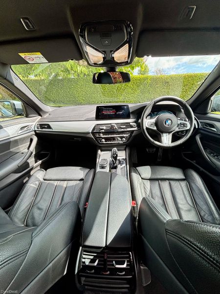 182 BMW 530e M-Sport-Technology Pack Mint 387454138
