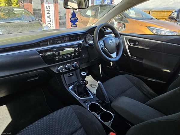 Toyota Corolla 2015 1.4 diesel 387456044