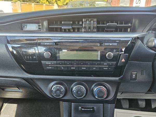 Toyota Corolla 2015 1.4 diesel 387456004