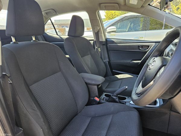 Toyota Corolla 2015 1.4 diesel 387456012