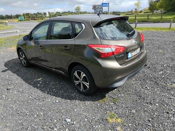Nissan Pulsar 2016 387463644