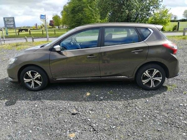 Nissan Pulsar 2016 387463638