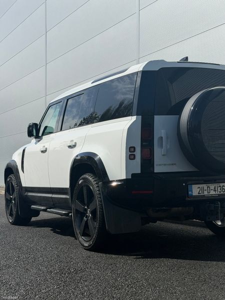 Land Rover Defender 2021 387487946