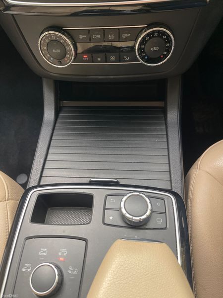 162  Mercedes-Benz GLE 250d Auto – Luxury SUV 387491580