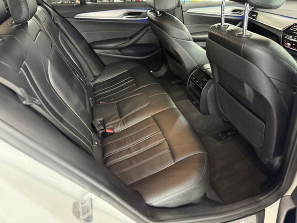 ◼️2018 BMW 520d M-SPORT ◼️ 387408664
