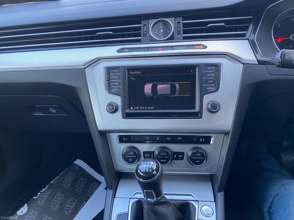 Volkswagen Passat 2015 387426068