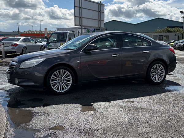 2012 Opel Insignia 2.0 CDTI SE S/S 130PS Nct 09/26 387557158