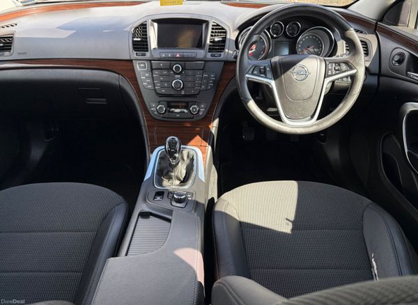 2012 Opel Insignia 2.0 CDTI SE S/S 130PS Nct 09/26 387557168